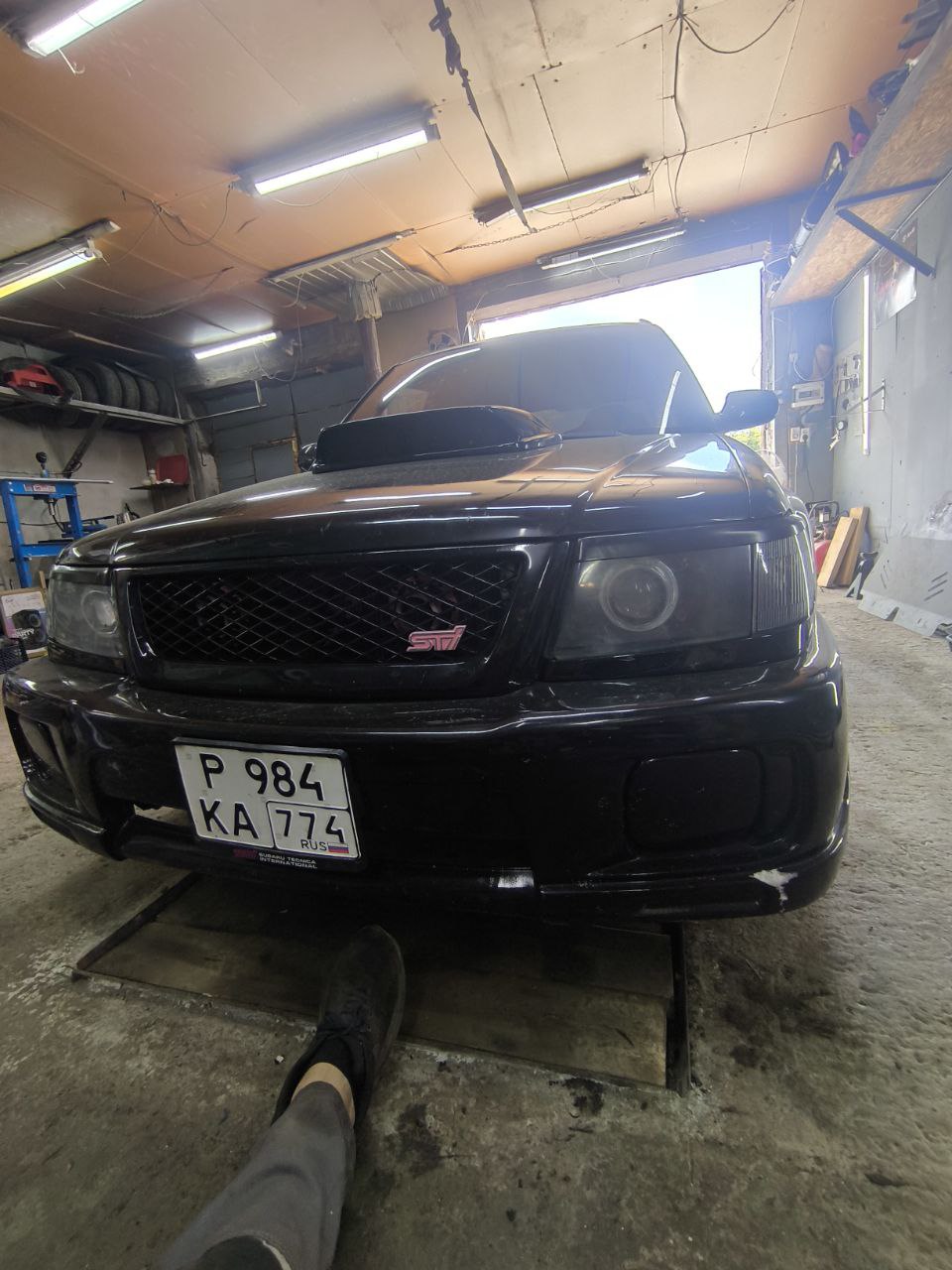 Subaru STI в автосервисе ST Motors