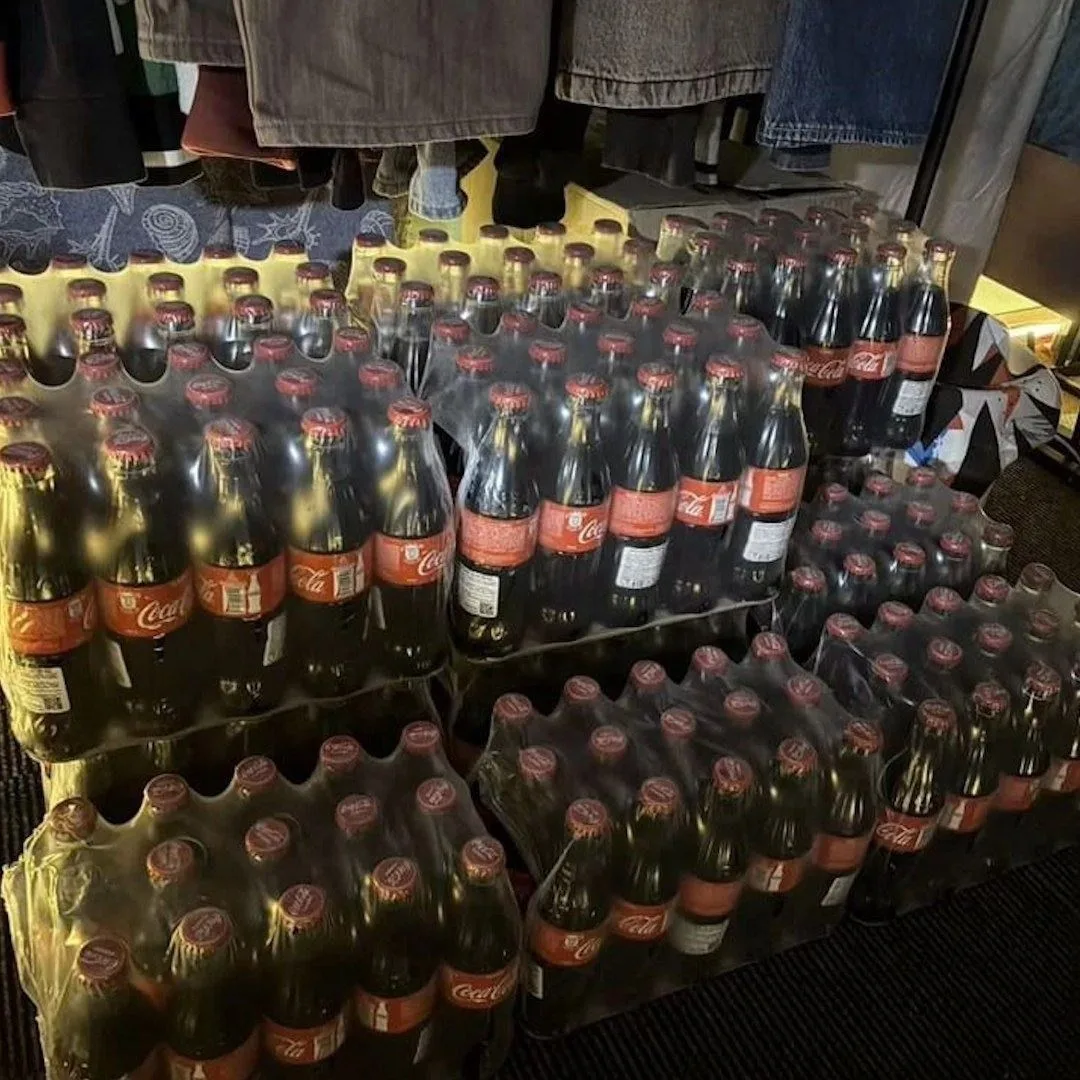 Запрещённую грузинскую Coca-Cola начали продавать в России из-под прилавка вдвое дешевле