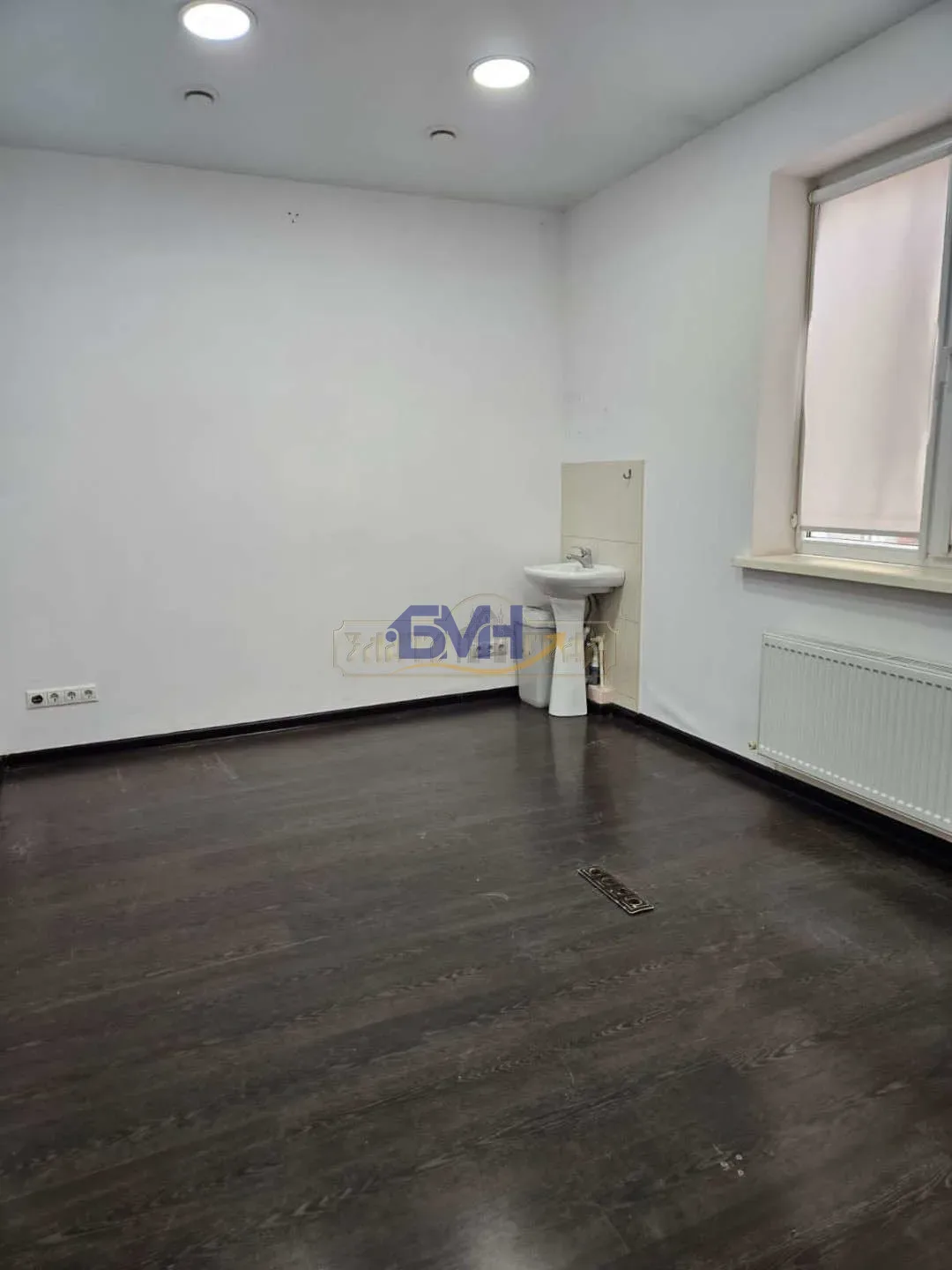 Продам помещение свободного назначения 693 м.кв.