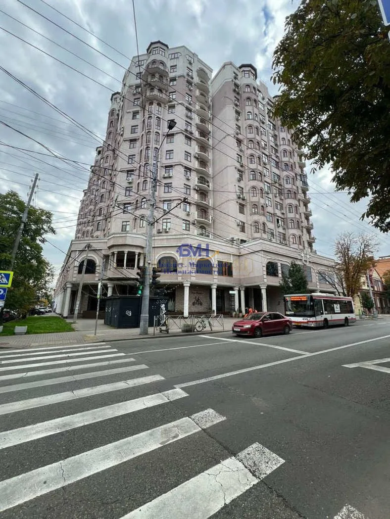 Сдам в аренду помещение свободного назначения 950 м.кв.