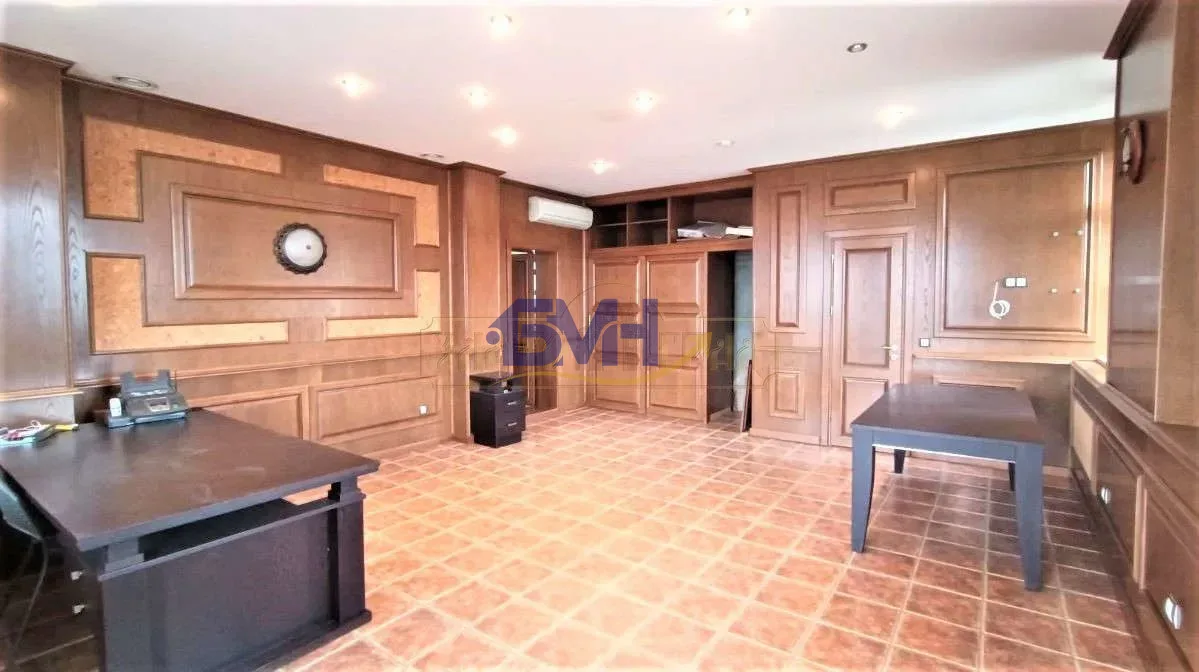 Продам помещение свободного назначения 879 м.кв.
