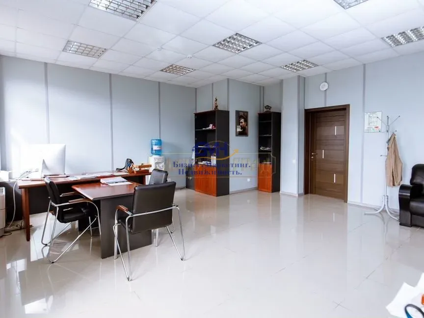 Продам помещение свободного назначения 2300 м.кв.
