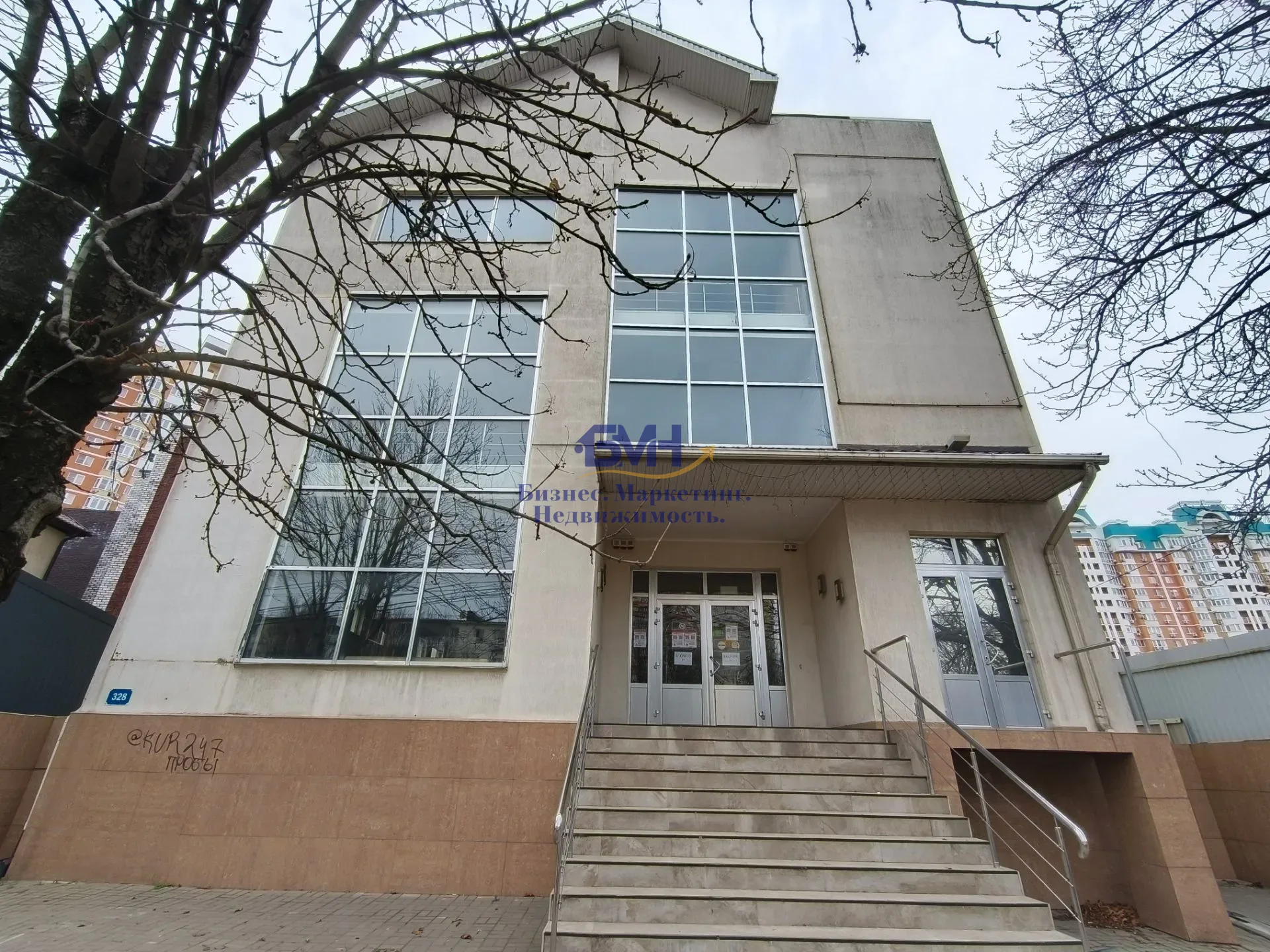Продам помещение свободного назначения 1200 м.кв.