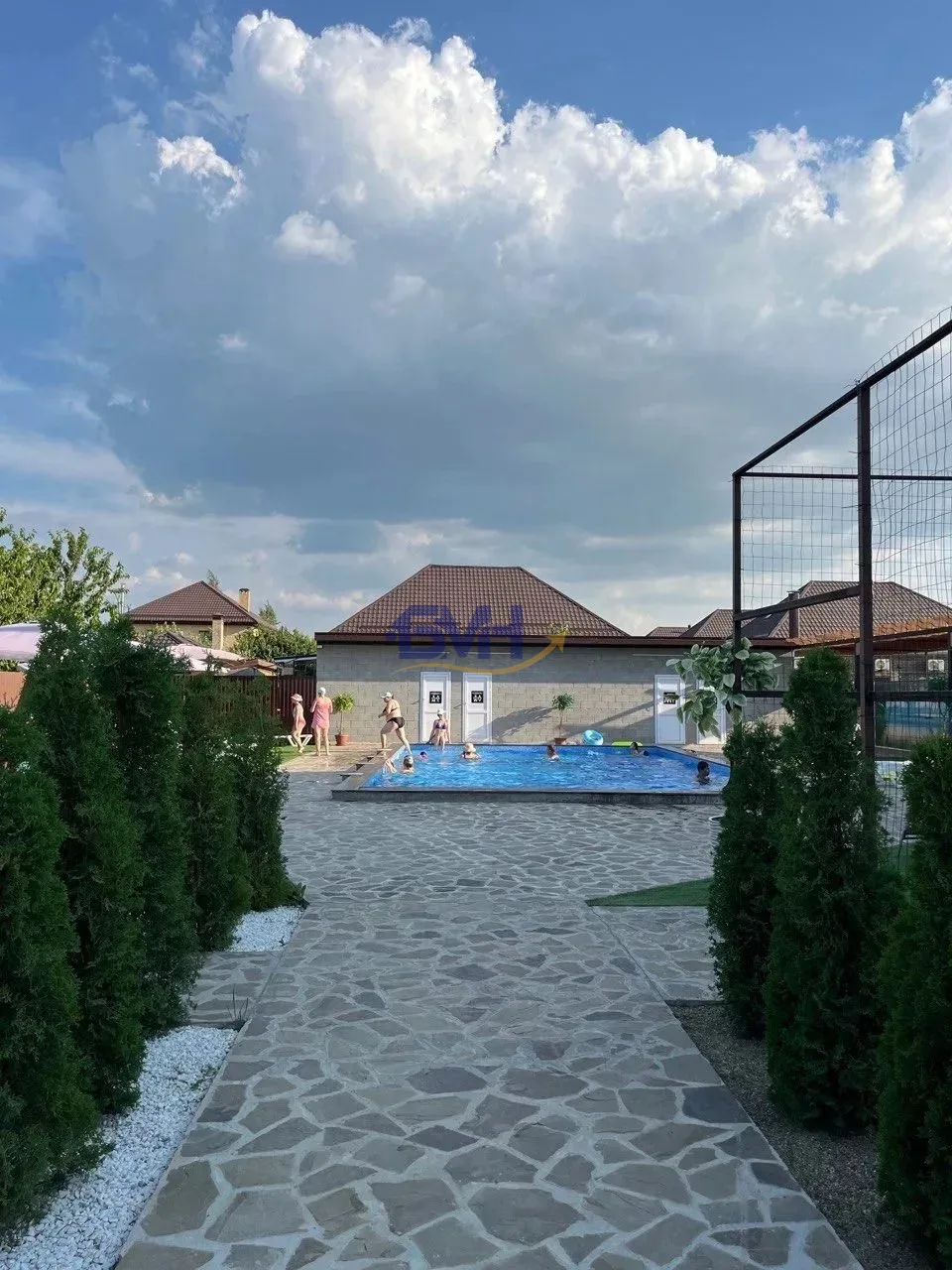 Продам помещение свободного назначения 1100 м.кв.