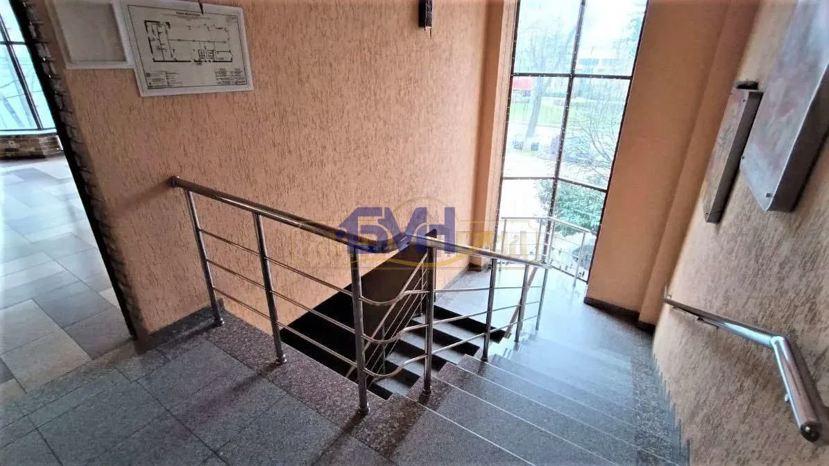 Продам помещение свободного назначения 583 м.кв.
