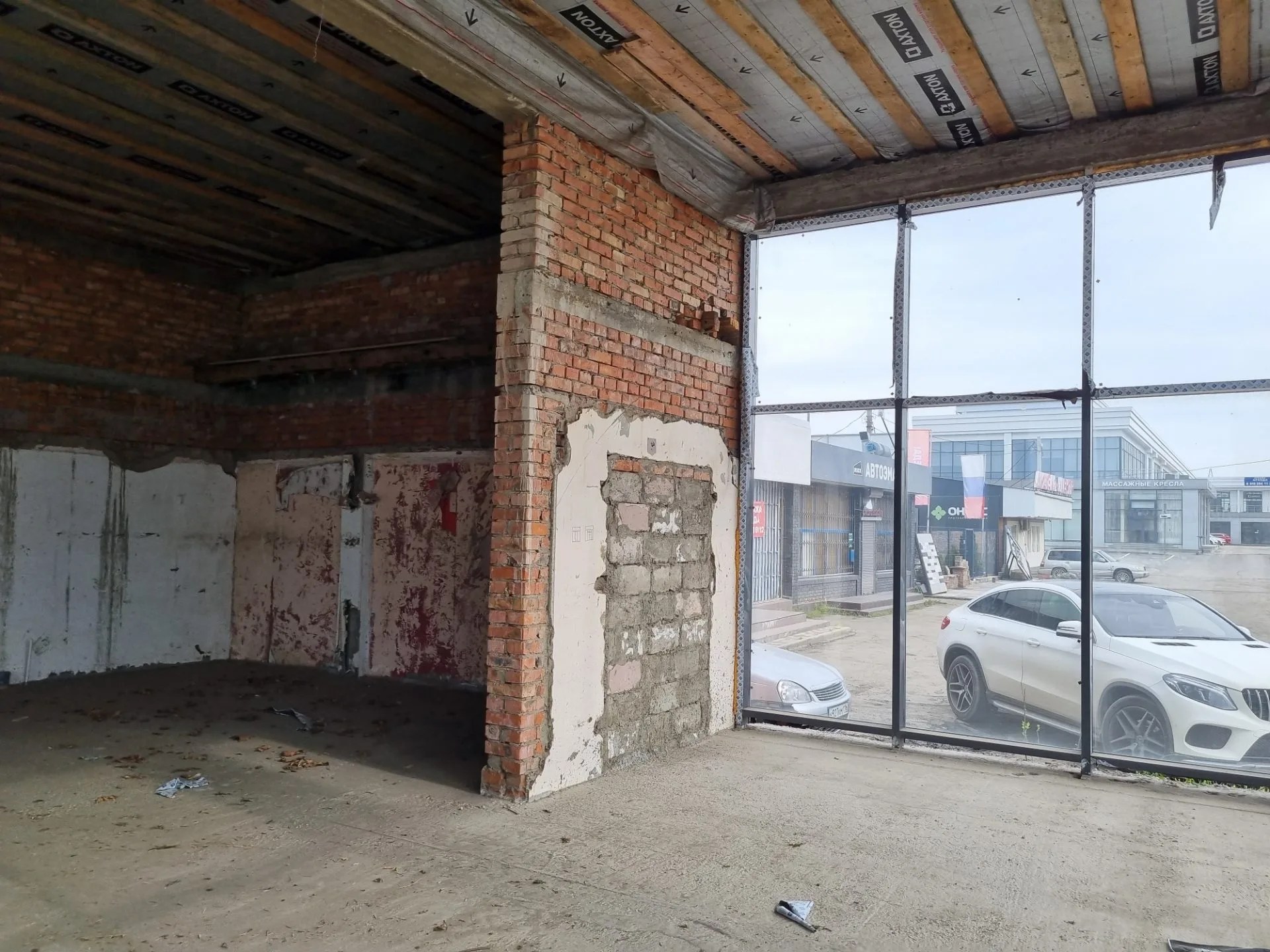 Сдам в аренду помещение свободного назначения 300 м.кв.