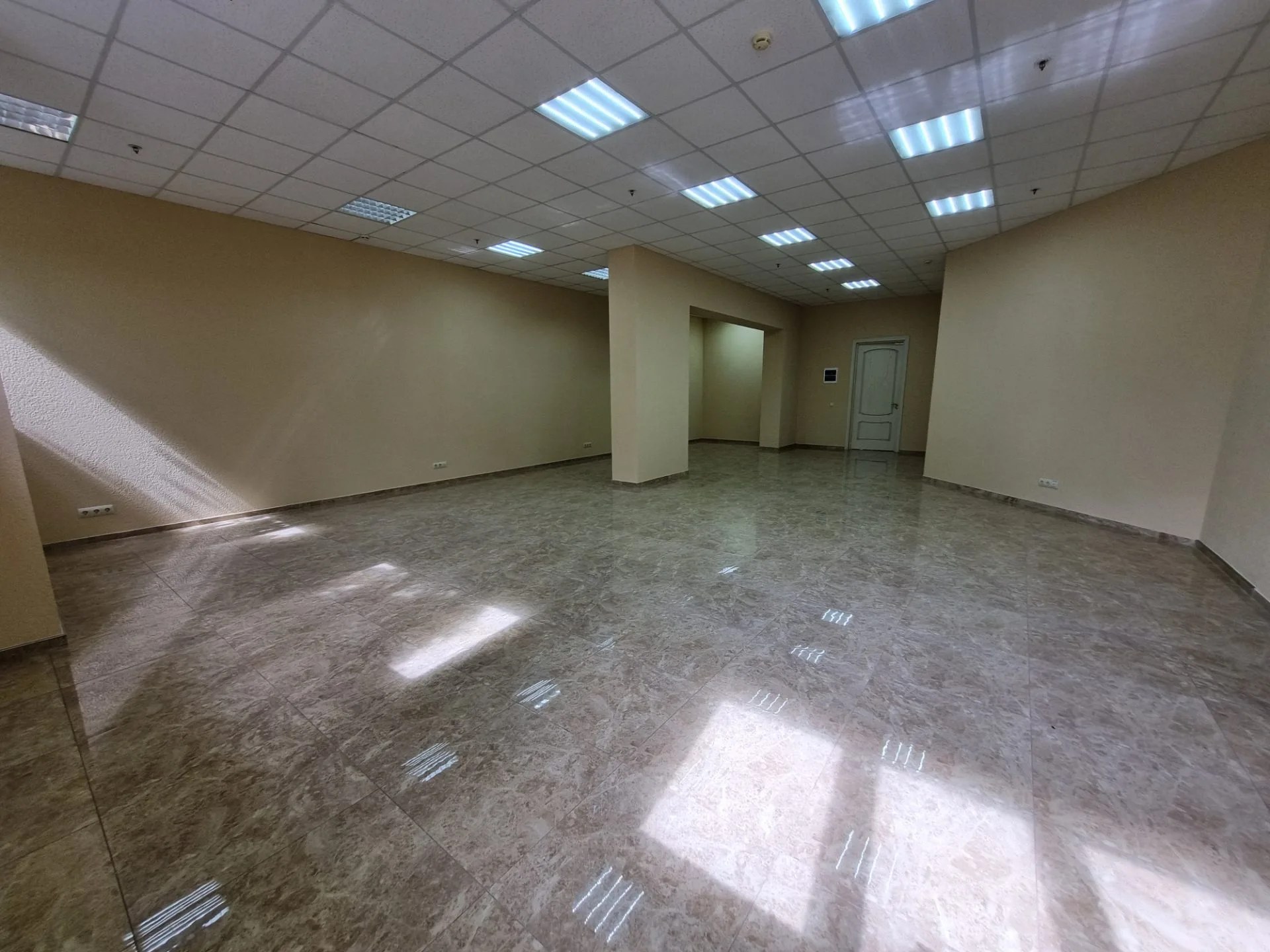 Сдам в аренду помещение свободного назначения 88 м.кв.