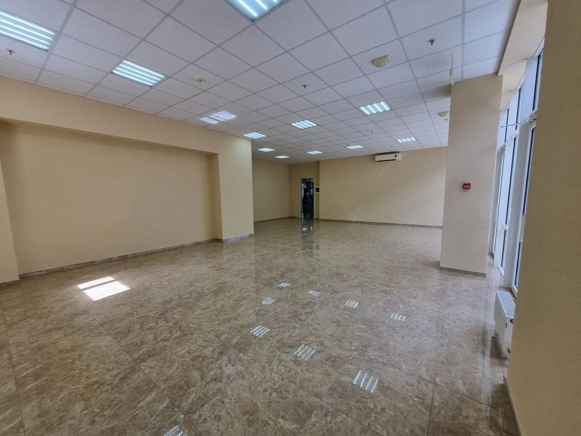 Сдам в аренду помещение свободного назначения 88 м.кв.