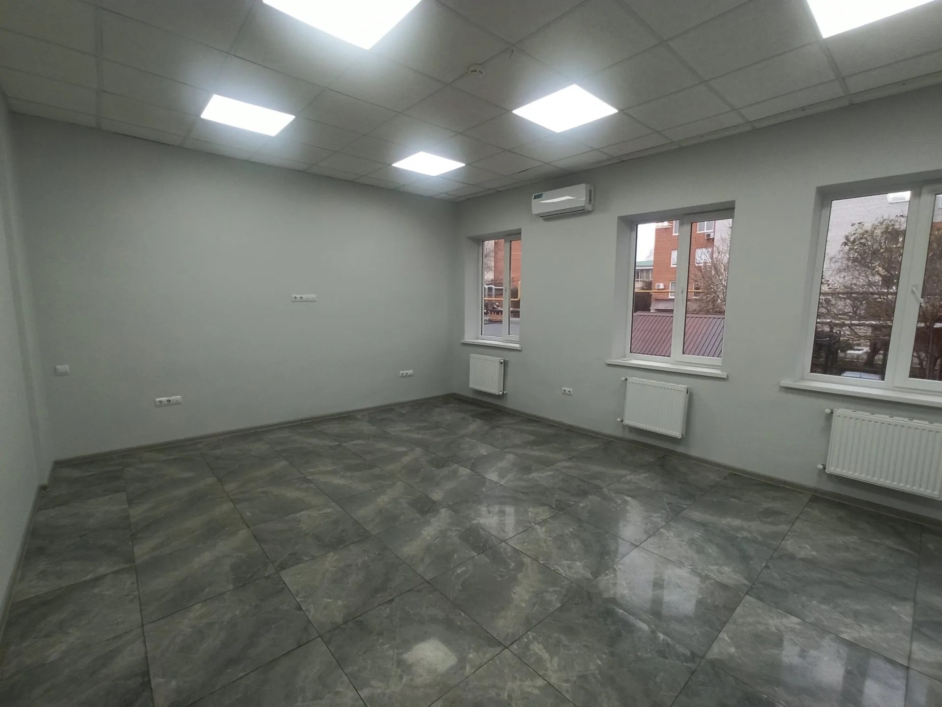 Продам помещение свободного назначения 16 м.кв.