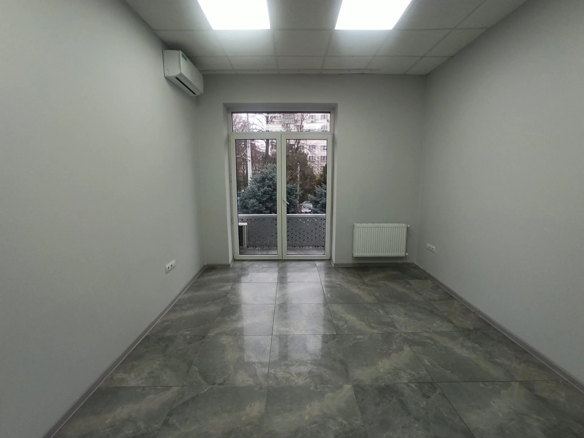 Продам помещение свободного назначения 16 м.кв.