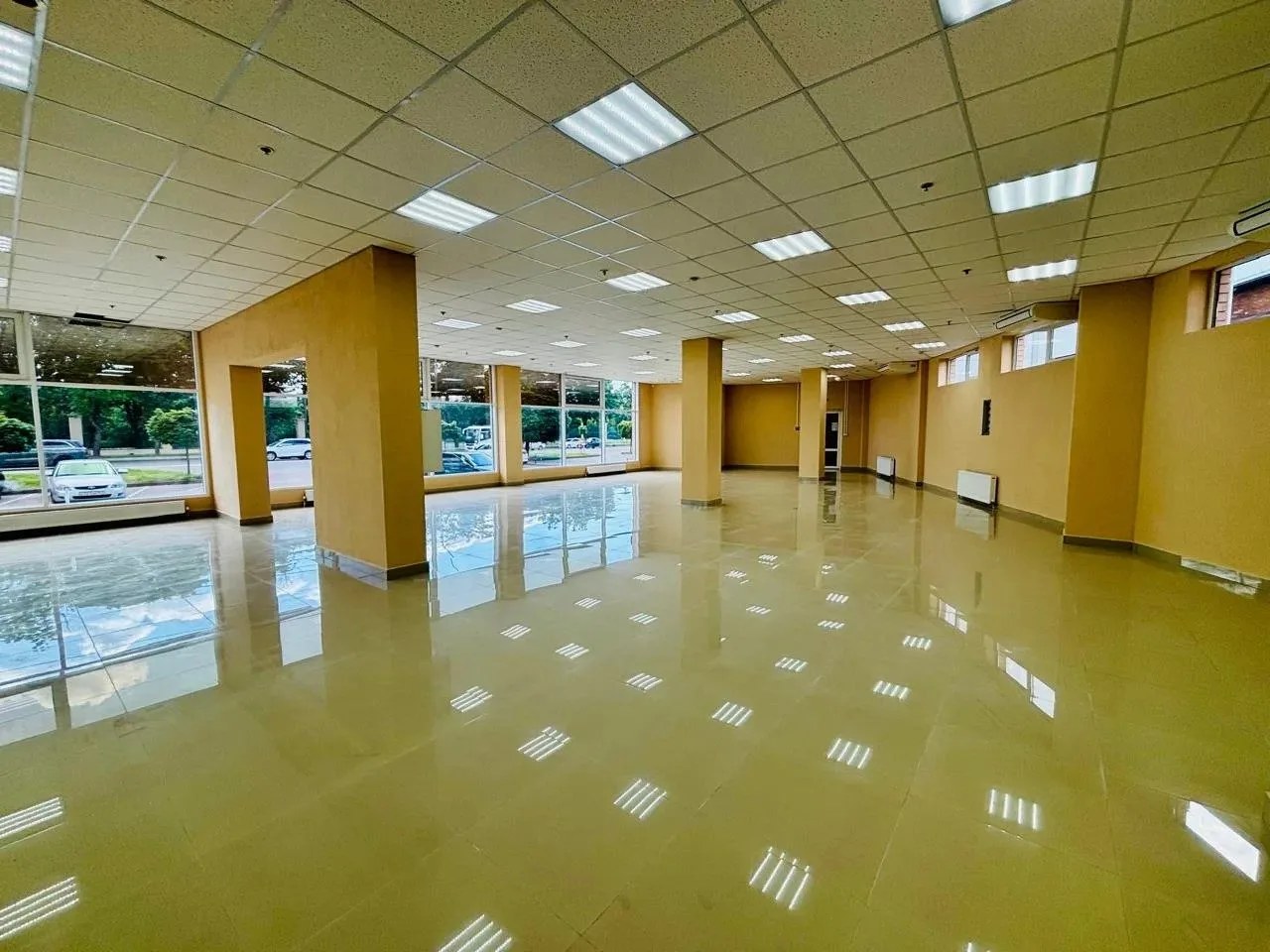 Сдам в аренду помещение свободного назначения 400 м.кв.